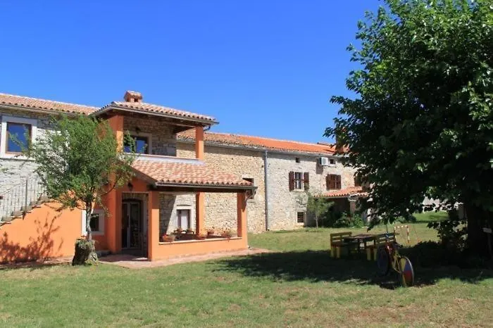 度假居 Villa Vodnjan 沃德年