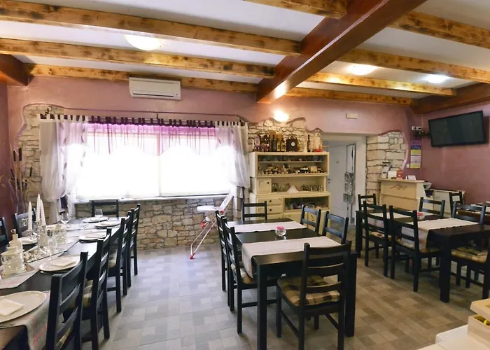 度假居 Villa Vodnjan *