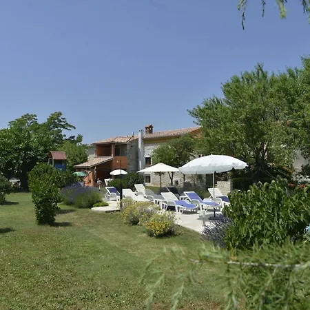 Villa Vodnjan Holiday home *